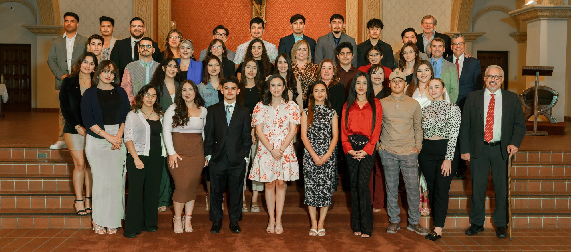 CUA Tucson Students at Cathedral